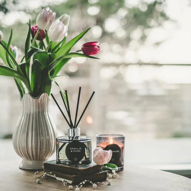 Saaren Taika Huonetuoksu Vanilja & Pioni-Saaren Taika-Hyvinvoinnin Tavaratalo