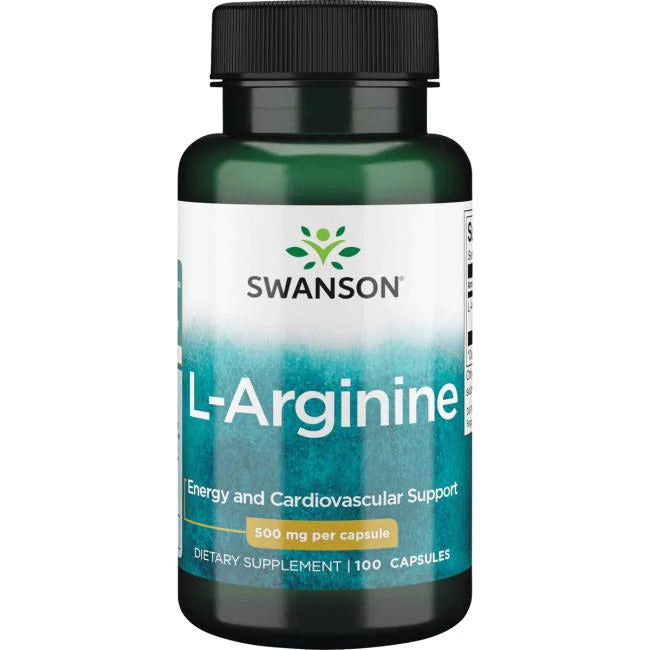 Swanson L-Arginine 500 mg; vihreä sylinterin muotoinen muovipullo mustalla mattaisella kierrekorkilla; etiketti valkoinen ja vihreä tummanvihreällä ja mustalla lihavoidulla groteskitekstillä; luettavissa brändinimi ja tuotetiedot: ”Swanson L-Arginine”, ”100 capsules”, ”500 mg per capsule”, ”energy and nitric oxide support”; vaalea tausta, tuote keskitettynä, ei ihmisiä tai käsiä.
