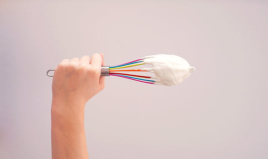 Vispilällä saat tehtyä marenkia jopa mökillä, jos vain käsivoimia riittää.