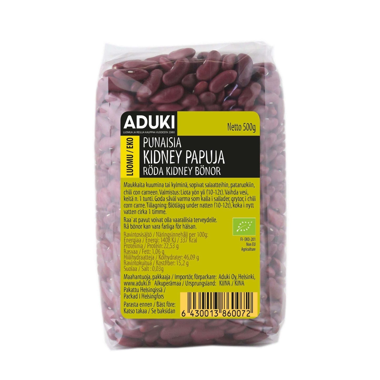 Aduki Punainen Kidneypapu, 500 g; suomen- ja ruotsinkielistä tekstiä; kirkas muovipakkaus, suorakulmainen, kiiltäväpintainen; punaruskeat pavut näkyvät kirkkaan pinnan läpi; etusivulla keltainen etiketti yksinkertaisella groteskitekstillä, viivakoodi ja valkoinen ravintotietopaneeli; neutraali tausta, tuote pystyssä.