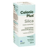 Colonic Plus Silica -pakkaus; valkoinen ja vaaleansininen laatikko, vegaaninen ravintolisä; suorakulmainen mattapintainen laatikko; siistiä tekstausvapaata typografiaa mustalla ja sinisellä; etiketti painettu suomeksi ja ruotsiksi, ilmoittaa 250 ml tilavuuden ja valmistuksen Suomessa; ei ihmisiä tai käsiä näkyvissä; tausta valkoinen; yksittäinen tuotekuva.