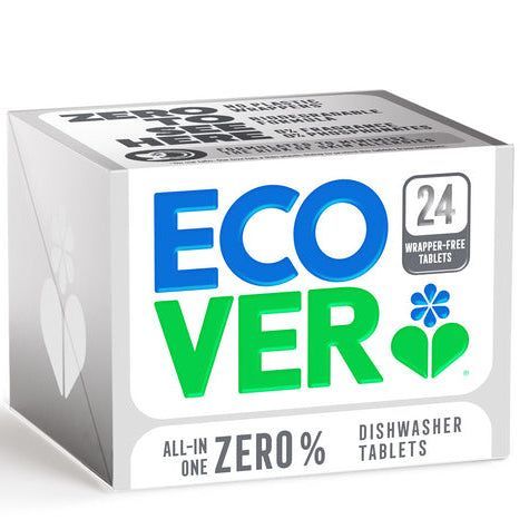 Ecover All-In-One Zero% Konetiskitabletit; pakkaus Ecover-konetiskitabletteja, sisältää 24 kääreetöntä tablettia, lihavoitua sinistä ja vihreää tekstiä, sydän-lehtilogo ja teksti All-in-one Zero% Dishwasher Tablets etuosassa; pahvipakkaus suorakaiteen muotoinen mattapinnalla; etiketissä selkeää groteskitypografiaa; tausta valkoinen; ei ihmisiä tai käsiä kuvassa, tuote kuvattu edestä.