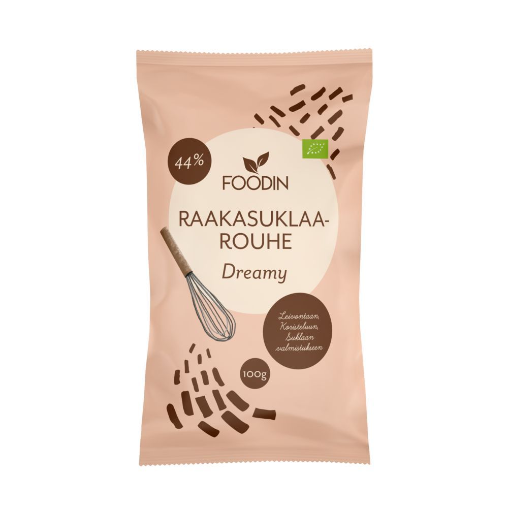 Foodin Luomu Raakasuklaarouhe Dreamy; vaaleanpunainen 100 g:n pakkaus tekstillä "FOODIN Dreamy Raakasuklaarouhe", 44 % kaakaota; mattapintainen pussi suorakulmainen suljetulla yläosalla, edestä kuvattu; suunnittelussa yksinkertainen viivapiirrosvispilä ja pieniä kuvitettuja suklaanpaloja alaosan lähellä; etikettiteksti lihavoituna versaaliksi sans-serif-fontilla, lisätekstiä pienemmällä kirjasimella alla; vaalea tausta, ei ihmisiä näkyvissä.