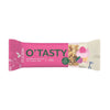 Foodin O'Tasty Oat Bar Raspberry Muffin, 25 g; pinkki-valkoinen pakkaus; kääre on suorakulmainen muovimateriaali mattapinnalla ja saumatut reunat; kannessa kuvituksia kaurahiutaleryhmistä, kokonaisista vadelmista ja muffinista; päätekstissä lihavoitu groteskikirjasin; valkoinen tausta, ei ihmisiä tai käsiä, kuvattu ylhäältä tasaisessa valaistuksessa.
