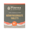Pinena Luomumännynkuoriuute, 50 mg; vihreä ja oranssi suorakulmainen pakkaus mattapintaisena, kuvituksena käpy; teksti mainitsee vahvan, 100-prosenttisesti suomalaisen alkuperän; alaosassa aaltomaisia viivakuvioita; groteskikirjasin kaikessa tekstissä; valkoinen tausta, tuote keskellä, ei ihmisiä tai käsiä.