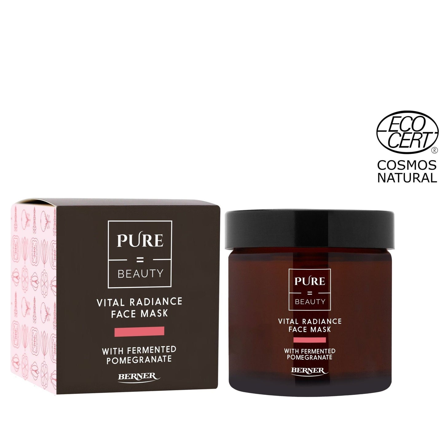 Pure=Beauty Vital Radiance Face Mask, ruskea purkki fermentoidulla granaattiomenalla pakkauksensa vieressä; sekä purkissa että pakkauksessa valkoiset etiketit mustin ja punaisin groteskitekstein; pakkauksen pinta vaikuttaa mattapintaiselta; ECOCERT Cosmos Natural -sertifikaattilogo oikeassa yläkulmassa; tausta neutraali, ei ihmisiä eikä käsiä näkyvissä.