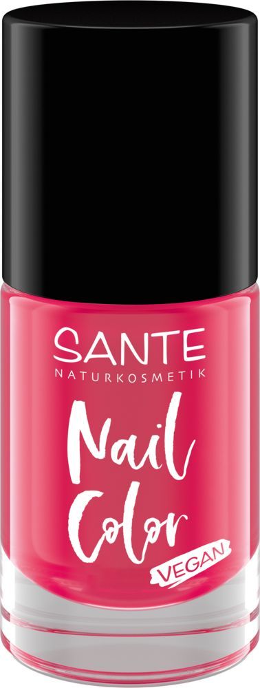 Sante Kynsilakka; pullo Sante Naturkosmetik Nail Color -kynsilakkaa kirkkaan vaaleanpunaisena mustalla kannella; säiliö lieriömäinen sileine kiiltäväpintoineen; etiketissä sanat Nail Color ja Vegan valkoisella groteskitypografialla; tuote kuvattu vaaleaa taustaa vasten, ei ihmisiä tai käsiä kuvassa.