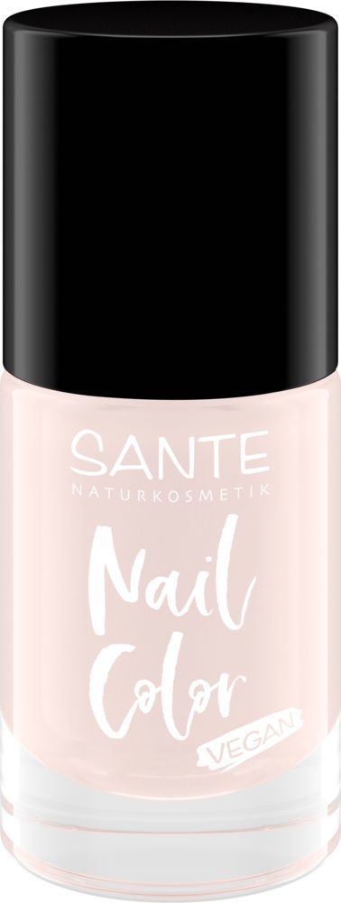 Sante Kynsilakka; pullo Sante Naturkosmetik -vegaanista kynsilakkaa, musta kansi ja vaaleanpunainen lakka sisällä; suorakaiteen muotoinen lasipullo kiiltäväpinnalla, valkoista groteskitekstiä etiketissä; etiketissä lukee Nail Color ja Vegan; ei ihmisiä tai käsiä; tausta yksinkertainen ja tekstuuriton; tuote kuvattu suoraan edestä keskitettynä.