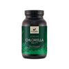 Foodin Korean Chlorella Tabletti; tummanruskea pullo, jossa vihreää ja valkoista tekstiä sekä klorellakasvin kuvituksia; lieriömäinen, mattapintainen muovipullo ja litteä tumma korkki; otsikoissa lihavoitua groteskityyppiä; tuote kuvattu edestäpäin vaalealla taustalla.